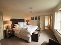 Brookes Farm Boutique Guesthouse