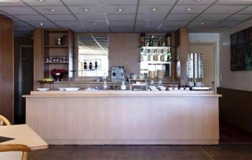 фото отеля Ibis Cannes Le Cannet Hotel