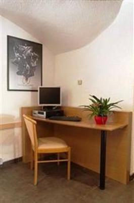 фото отеля Ibis Cannes Le Cannet Hotel