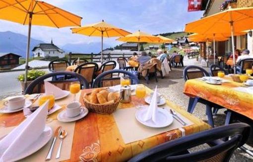 фото отеля Hotel Restaurant Panorama Bettmeralp