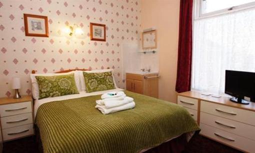 фото отеля The Richmond Hotel