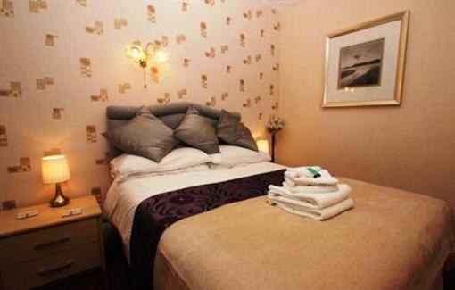фото отеля The Richmond Hotel