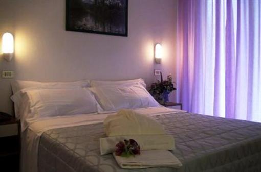 фото отеля Hotel Saint Raphael Rimini Rivazzurra