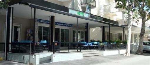 фото отеля Hotel Saint Raphael Rimini Rivazzurra