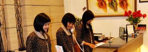 фото отеля Sweet Karina Hotel Bandung