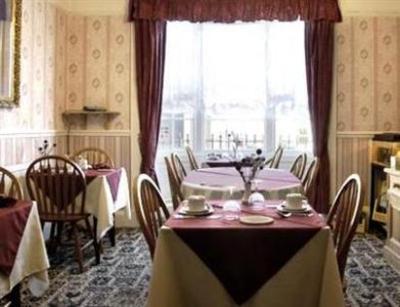фото отеля Molyneux Guest House