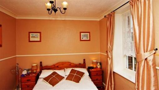 фото отеля Molyneux Guest House