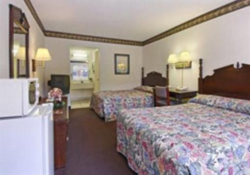 фото отеля Belmont Inn and Suites Port Richey