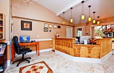 фото отеля Executive Suites Inn