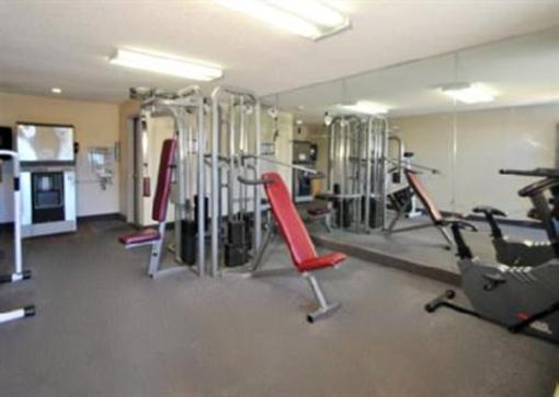 фото отеля Econo Lodge Colonie Center Mall