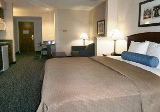 фото отеля Comfort Inn & Suites Mount Laurel