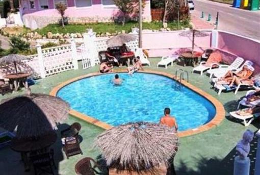 фото отеля Hostal Mar Blava Menorca