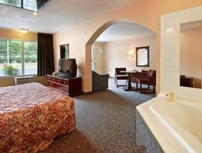 фото отеля Columbus Inn Fort Benning (Georgia)