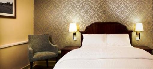 фото отеля The Bell Hotel Thetford