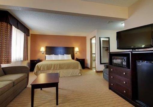 фото отеля Quality Inn & Suites Ottumwa