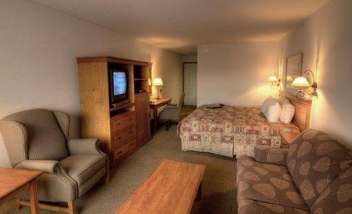 фото отеля Bend Three Sisters Inn & Suites