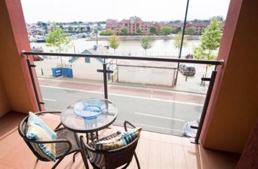 фото отеля Your Space Apartments Harbourside