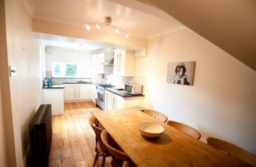 фото отеля Your Space Apartments Harbourside