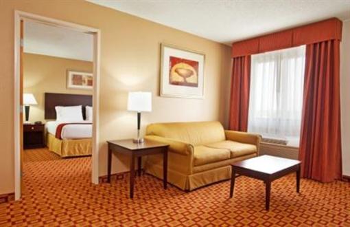 фото отеля Holiday Inn Express Hotel & Suites Oswego