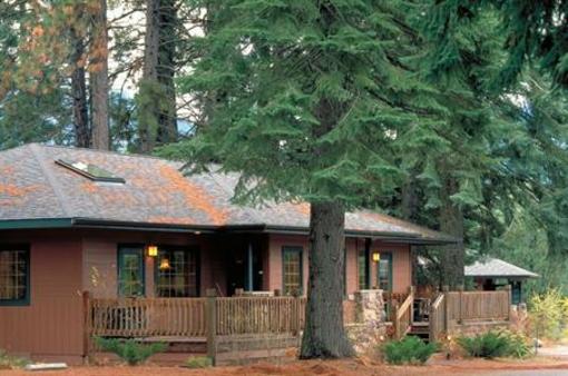 фото отеля Mount Shasta Resort