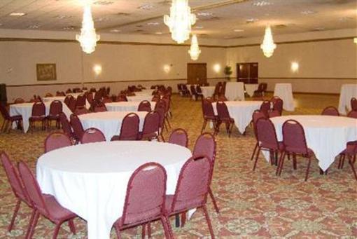 фото отеля Plaza Hotel & Suites Wausau
