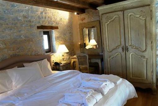 фото отеля Petra & Fos Boutique Hotel & Spa Oitylo