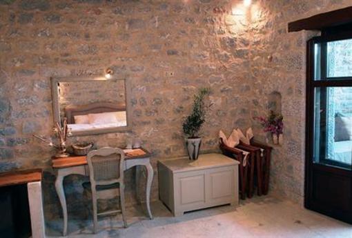 фото отеля Petra & Fos Boutique Hotel & Spa Oitylo