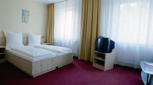 фото отеля Kiez Pension Berlin