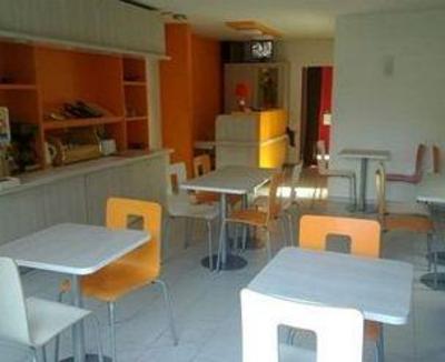 фото отеля Hotel Bonsai Etape Marseille Nord Septemes-les-Vallons
