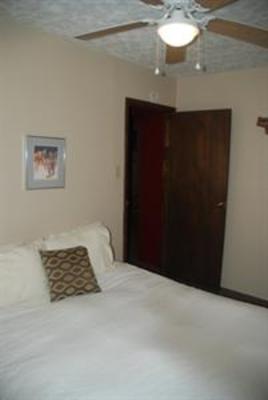 фото отеля Black Mountain Lodge