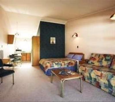 фото отеля Ledwich Lodge Motel
