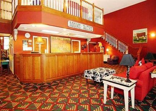 фото отеля Comfort Suites at Living History Farms