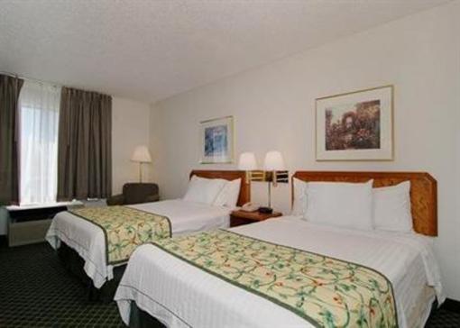 фото отеля Econo Lodge Inn & Suites Charlotte Airport