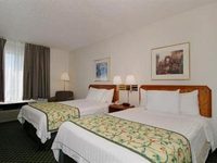 Econo Lodge Inn & Suites Charlotte Airport