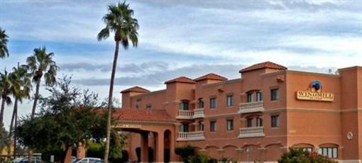 фото отеля Windmill Inn of Sun City West