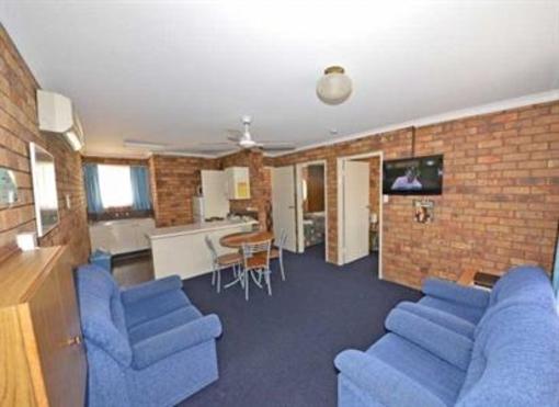 фото отеля Bridge Street Motor Inn