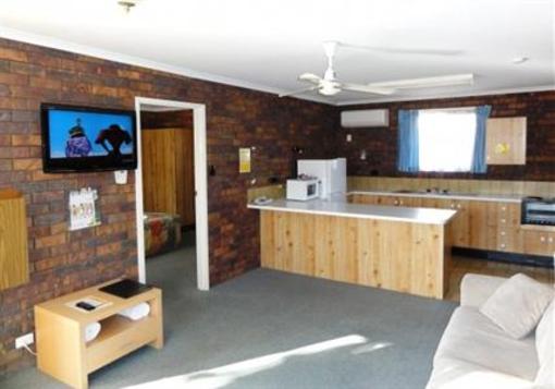 фото отеля Bridge Street Motor Inn