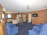Bridge Street Motor Inn