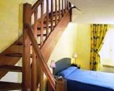 фото отеля Hotel L'Esplan Saint-Paul-Trois-Chateaux