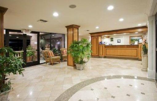 фото отеля Best Western Plus Marina Shores Hotel