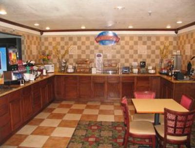 фото отеля Baymont Inn & Suites Arlington