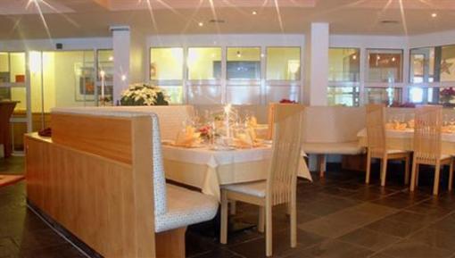 фото отеля Belmont Hotel Imst