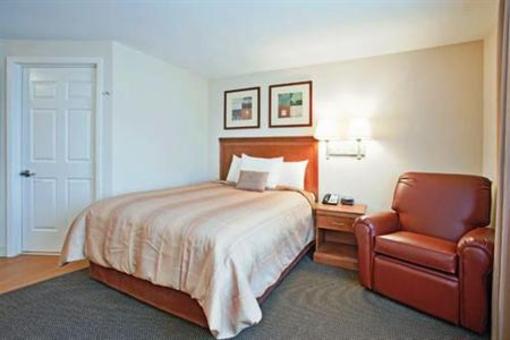фото отеля Candlewood Suites Fayetteville