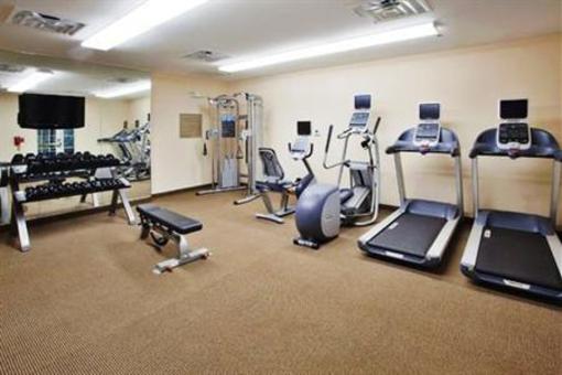 фото отеля Candlewood Suites Fayetteville