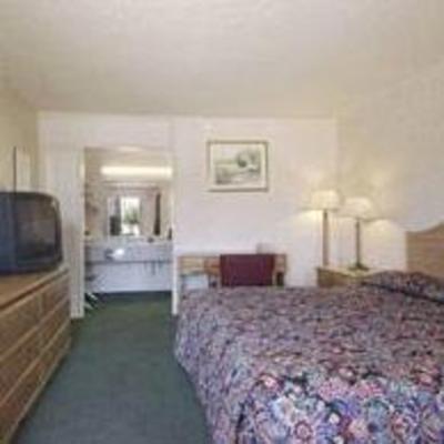 фото отеля Howard Johnson Express Inn Bakersfield