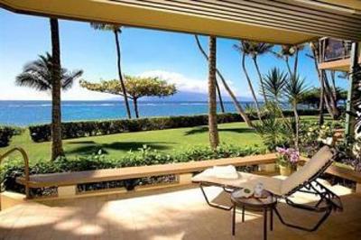 фото отеля Puunoa Beach Estates Resort Lahaina
