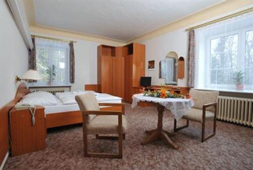 фото отеля Lazne Hotel Vraz
