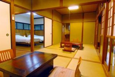фото отеля Momjiya Annex Hotel Kyoto