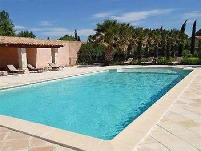 фото отеля Domaine Des Clos Apartments Beaucaire