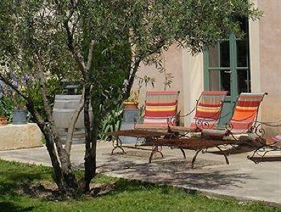 фото отеля Domaine Des Clos Apartments Beaucaire